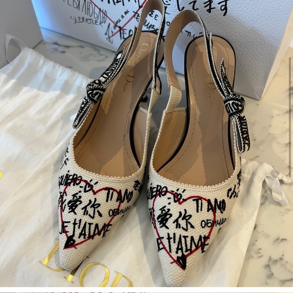 Dior Dioramour Graffiti Embroidery Slingback Pumps in white